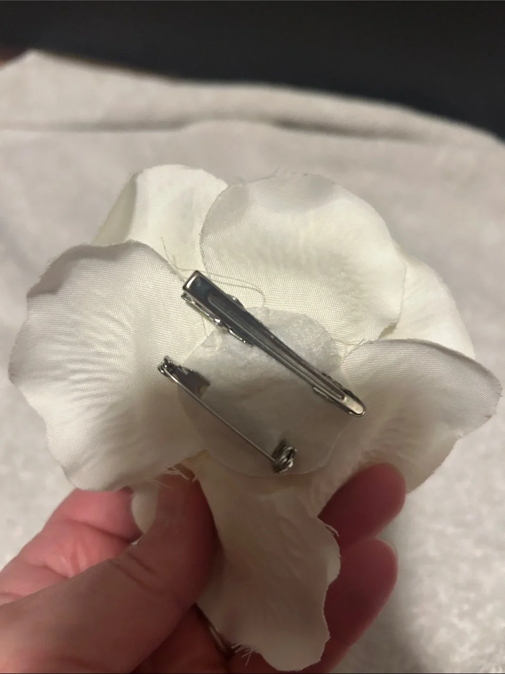 Kids White Flower Hair Clip - Elegant Rose Accessory